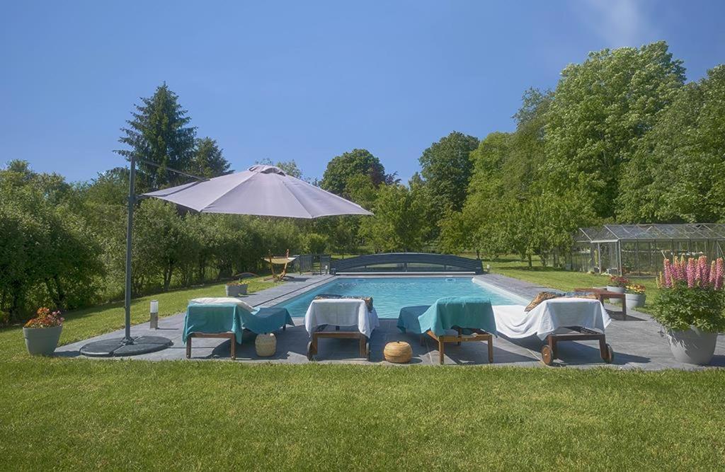 Le Logis Du Regisseur Bed and Breakfast Charny-Oree-de-Puisaye Buitenkant foto